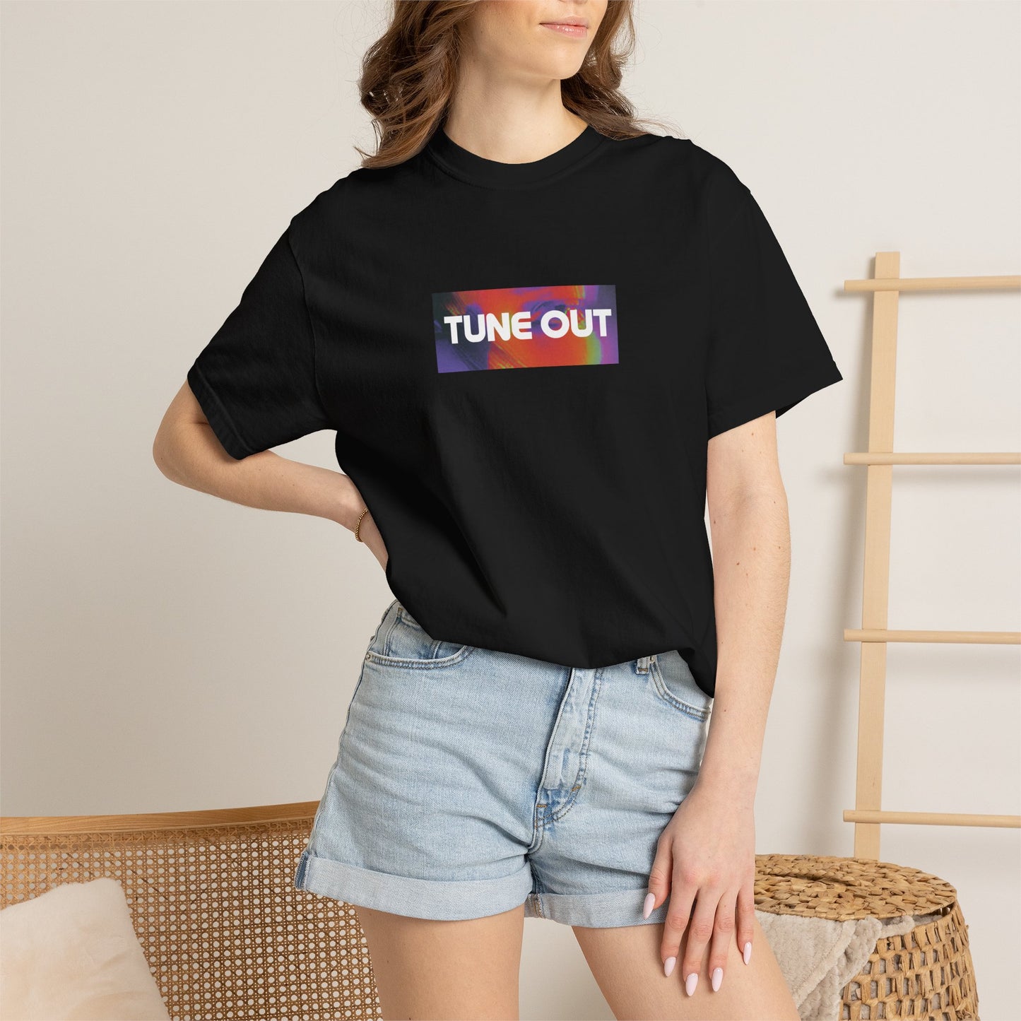 TUNE OUT Heavyweight Graphic T-Shirt