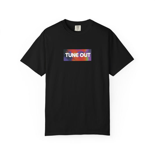 TUNE OUT Heavyweight Graphic T-Shirt