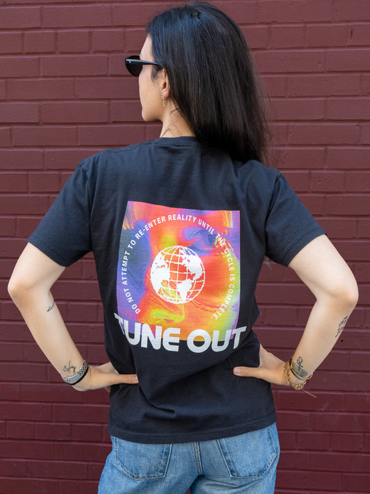 TUNE OUT Heavyweight Graphic T-Shirt